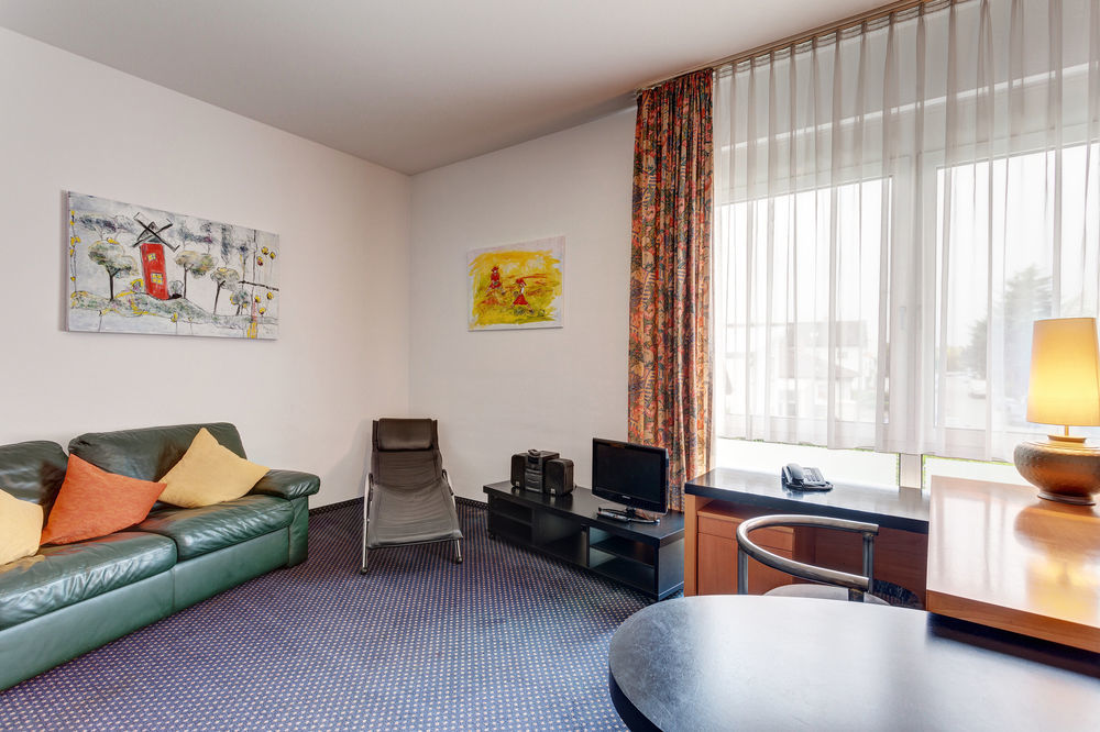 Plaza Suites Rüsselsheim Kültér fotó